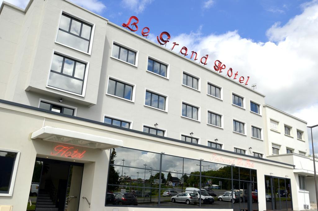 Le Grand Hotel Мобеж Екстер'єр фото